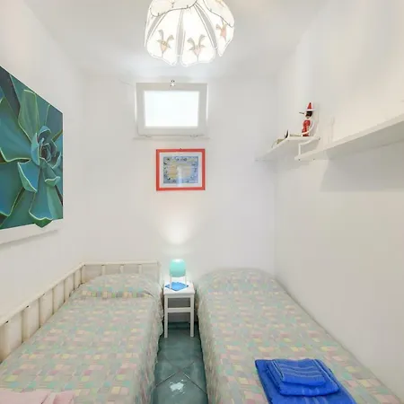 Apartment Casetta Azzurra *