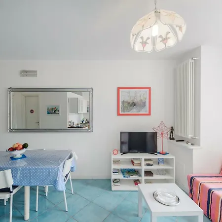 Apartment Casetta Azzurra *